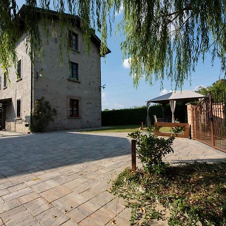 Agriturismo Cascina Costa Cassago Brianza エクステリア 写真